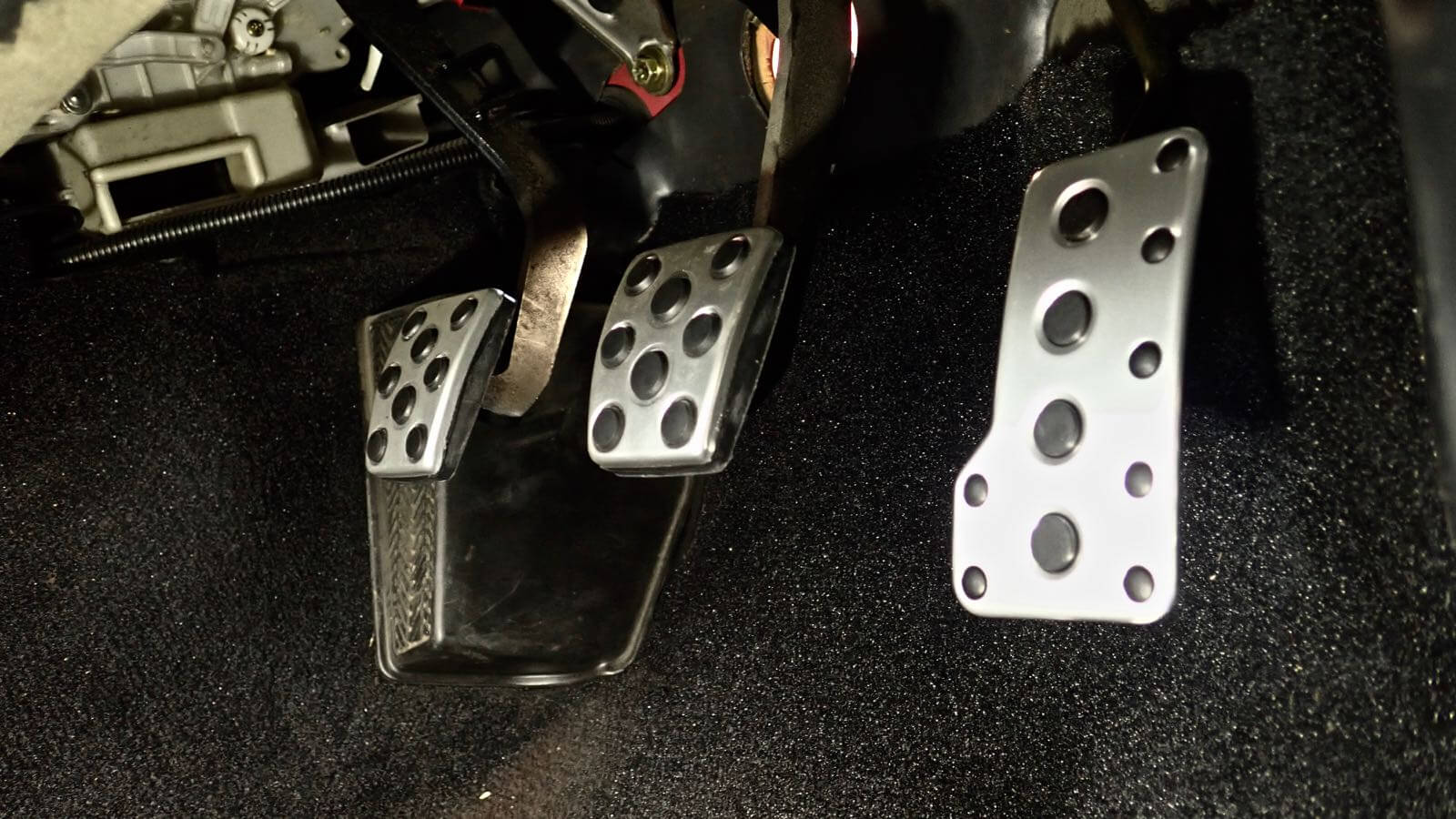 0214 Toyota genuine Aluminum pedal installation method 37