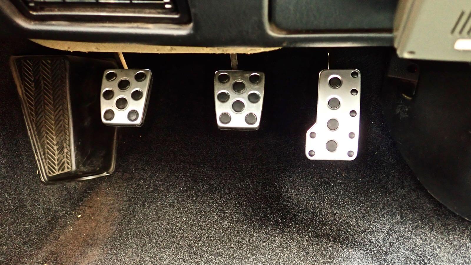 0214 Toyota genuine Aluminum pedal installation method 38