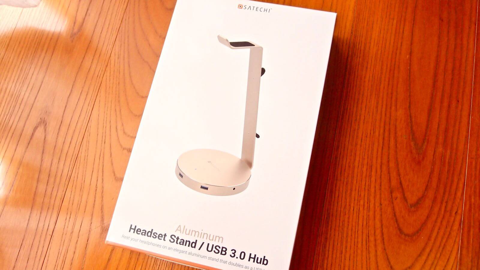 0160 Satechi s Headphone Stand Review 02