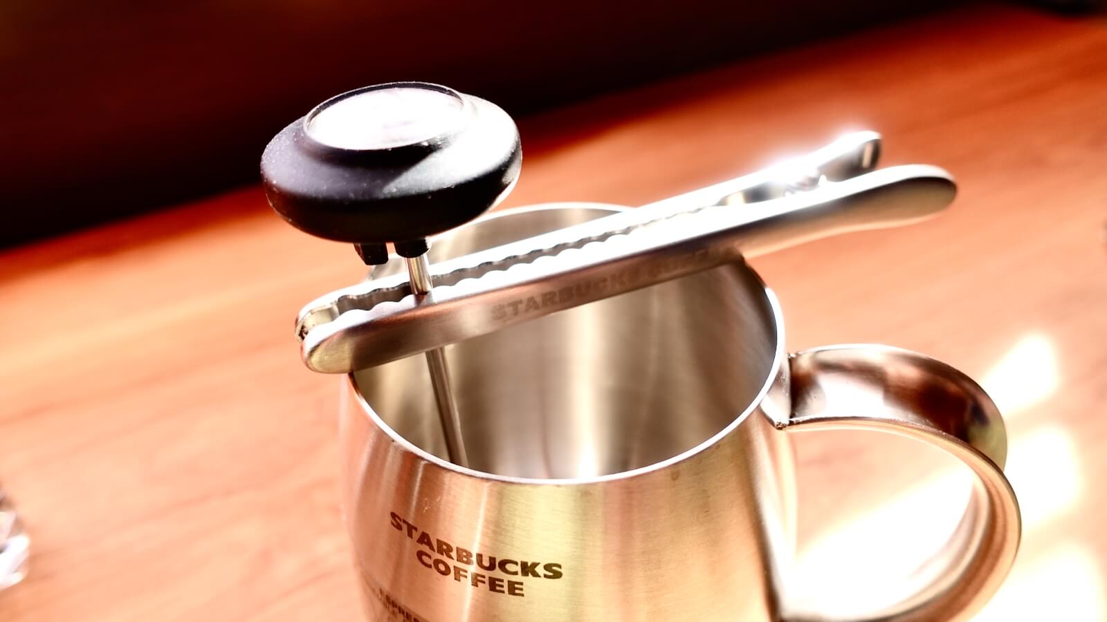 Starbucks Espresso Kit Clips hold the thermometer in place